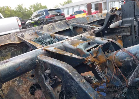 2014 Chrysler Town & Country Touring-L from USA, damaged, VIN 2C4RC1CG4ER426056